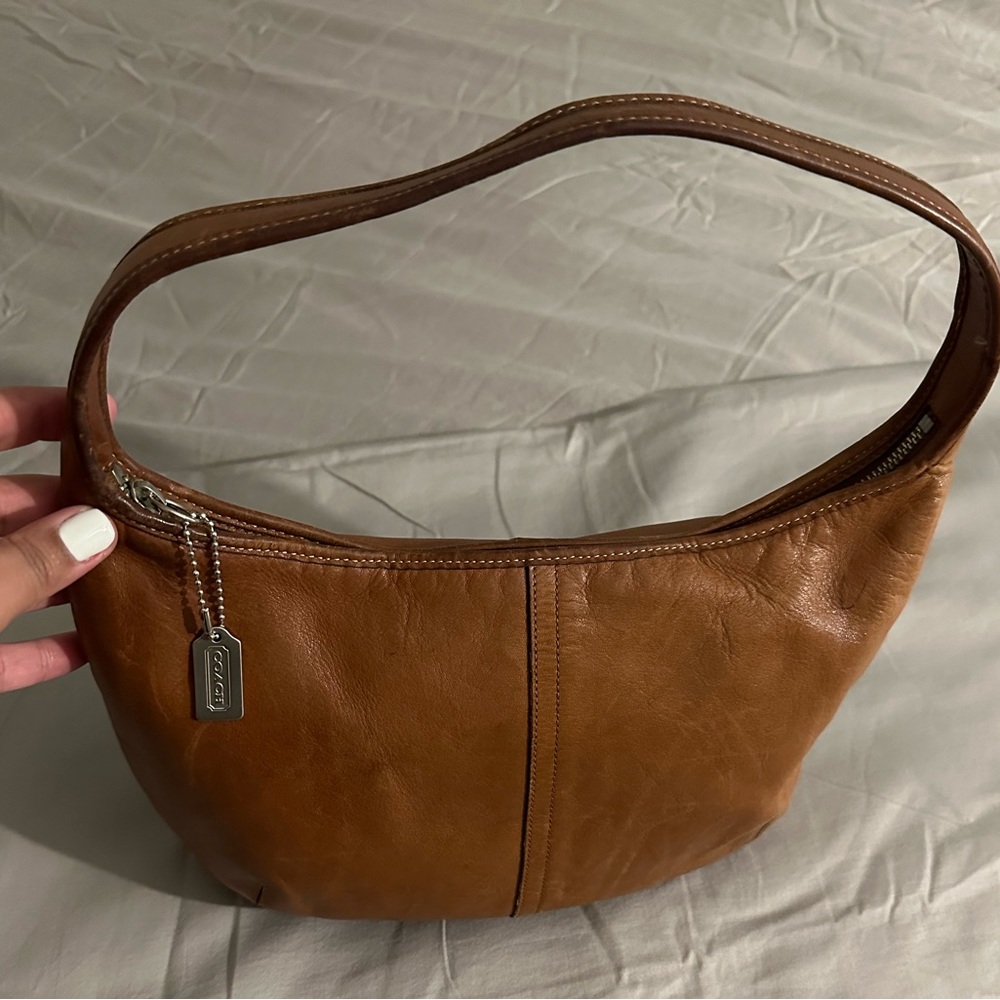 Vintage coach ergo shoulder bag